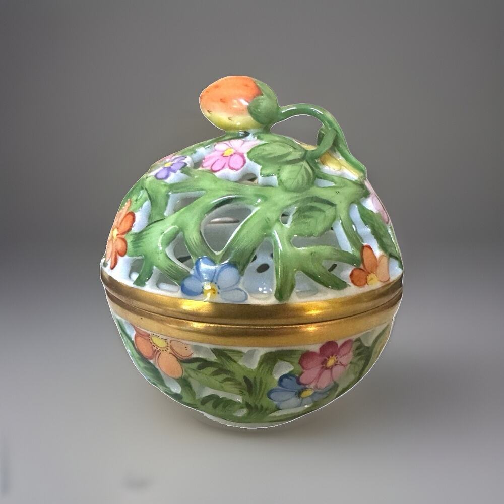 Herend Hungary Openwork Pierced Porcelain Candy Trinket Box Floral Strawberry 3”